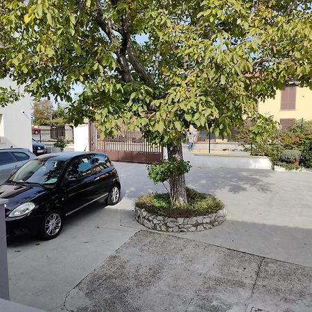 Bed And Breakfast Cattinara Триест Екстериор снимка